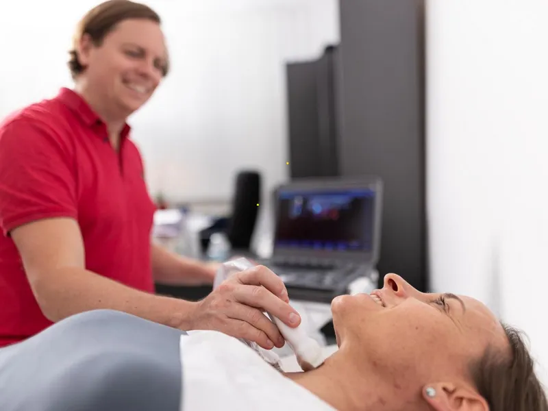 Behandlung Ultraschall